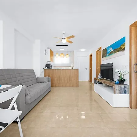 Apartmán Paseo De La Brisa Nest *